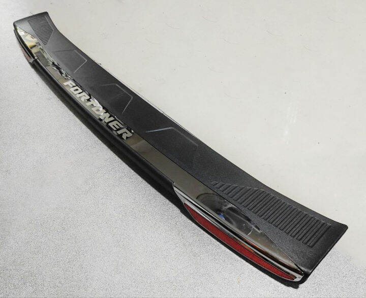 Toyota Fortuner 2023 Rear Stepsill Bumper Guard With Reflector Lazada PH