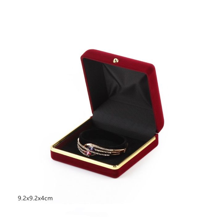 plush-jewelry-box-penh-plush-jewelry-box-pendant-box-phnom-penh-plush-jewelry-box-ring-box-necklace-box
