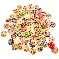 100Pcs Round 2-Hole Wood Buttons Flower Patterned For Sewing Embellishments Bulk Haberdashery