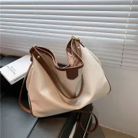 Large-capacity bag womens new trendy fashion womens bag high-level sense of versatility ins shoulder bag commuting Messenger bag 【QYUE】