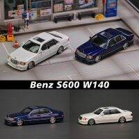 Street SW 1:64 S600 W140 VIP ของเล่นสำหรับปรับเปลี่ยนสไตล์หรูหรานิวเมติกของเล่นโมเดลรถยนต์ Diorama ขนาดเล็ก