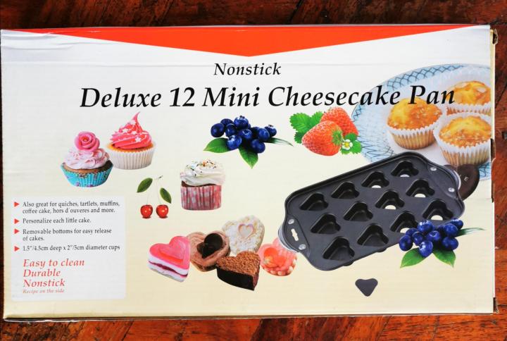 deluxe 12 mini cheesecake pan