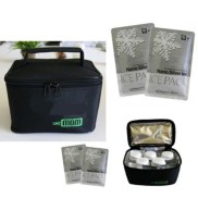 Túi giữ lạnh Unimom gồm 5 bình trữ sữa và 2 túi đá khô UM870016