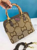 Factory Outlet 2023 Spring And Summer New WomenS Bag Fashion Bamboo Festivals Large Capacity Retro Printing Hand Shell