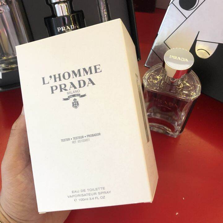 La Femme Prada L'Eau - L'Homme Prada L'Eau: Diện mạo giới tính mới ngày Hè  - ELLE Việt Nam