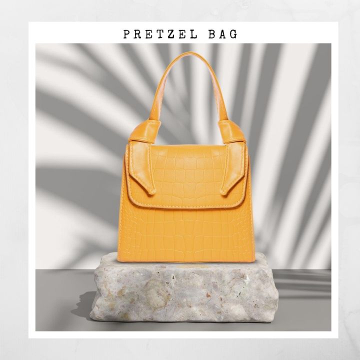 pretzel-bag-กระเป๋าถือหูนุ่มนิ่ม-กระเป๋าถือ-กระเป๋าสะพายไหล่-kamol-bags