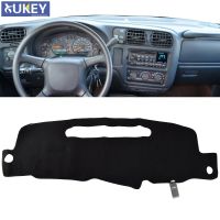 Xukey Dash Mat Dashmat Dashboard Cover Sun Shade Dash Board Cover Car For Chevrolet S10 Pickup Blazer Mini 1998 - 2003 2004