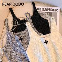 PEAR DODO เสื้อกั๊กสายถักสายรัดโลโก้ไม้กางเขนสั้นสำหรับผู้หญิงแบบเกาหลี