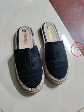 Chia sẻ 58 về chanel slip on shoes mới nhất  cdgdbentreeduvn