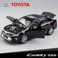 [COD]LEO 1:32 Camry TAXI Sound &amp; Light Effect 4ประตูสามารถเปิดได้ Diecast Alloy Car Model Toys For Boys Toys For Kids Car For Kids Cars Toys ราคาถูก