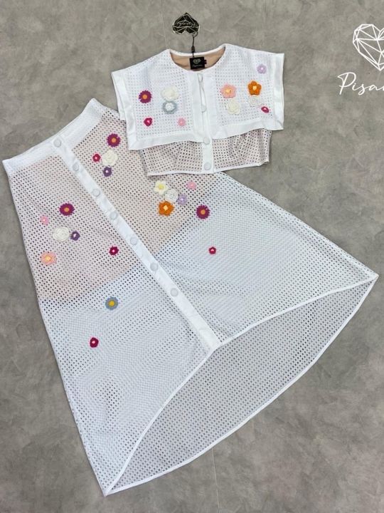 p014-028-pimnadacloset-floral-collared-neck-crop-top-buttom-down-skirt-set