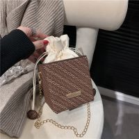 [COD] bucket bag female 2022 new autumn fashion drawstring box ins large capacity messenger square