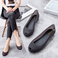 【Fast Shipping】2023 Summer New Fish Mouth Transparent Jelly Sandals Womens Flat Bottom Plastic Waterproof Rubber Shoes Shallow Mouth Anti slip Crystal Shoes