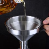 Stainless Steel Funnel Large Kitchen Funnel Metal Cook Oil Funnel with Detachable Strainer Filter for Liquid Oil Kitchen Gadgets