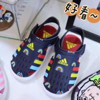 ADIDASeˉ  รองเท้าแตะกีฬาสำหรับเด็กสำหรับเด็กกันลื่นพื้นนุ่มรองเท้าแตะชายหาดสะดวกสบายและระบายอากาศสำหรับเด็กผู้ชาย/เด็กผู้หญิง/ทุกเพศ