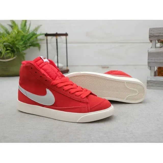 nike red blazer