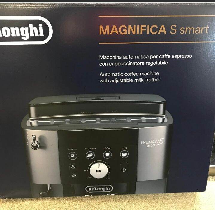 De'Longhi MAGNIFICA S SMART Bean To Cup Coffee Machine ECAM250.33.TB