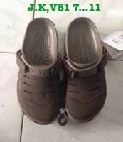 รองเท้า CROCS YUKON SPORT CLOG