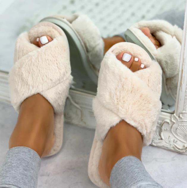 Morecome Slipper Sandals Women Faux Fur Slippers Open Toe Slip On House Shoes Comfortable Non-Slip Indoor Outdoor Slides 