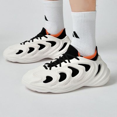 Mens Hole Shoes Outerwear Dual-purpose Baotou Breathable Sandals Ins Men Fried Street Stepping Shit