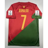 เสื้อฟุตบอล แฟนบอล ทีมชาติ โปรตุเกส เหย้า 2022-23 Portugal Home 7 RONALDO 8 B.FERNANDES อาร์มฟุตบอลโลก World Cup 2022