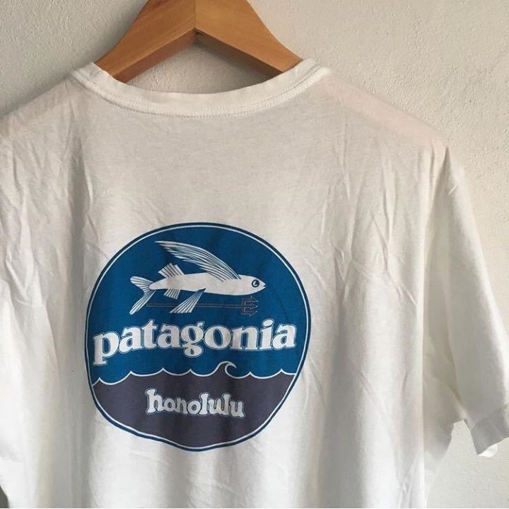 patagonia-ลายกราฟฟิคคลาสสิกเข้ากับทุกชุดเสื้อยืดผ้าฝ้ายในระดับสากล