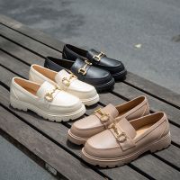 Loafers ผู้หญิง 2023 รองเท้าสตรีใหม่อารมณ์อังกฤษแฟชั่นด้านล่างนุ่มต่ำด้านบน Retro ฤดูร้อนรองเท้าหนังขนาดเล็กผู้หญิง