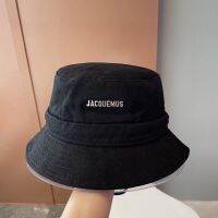 หมวกกันแดด JACQUEMUS ขนาดเล็ก แฟชั่นฤดูร้อน สไตล์ชาวประมง สําหรับผู้หญิง