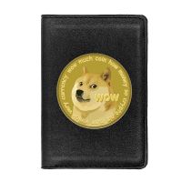 [แฟชั่น] คุณภาพสูง Cool Dogecoin พิมพ์หนังหนังสือเดินทางผู้ชายผู้หญิงผู้ถือ ID บัตรเครดิตอุปกรณ์เสริมหนังสือเดินทาง Case