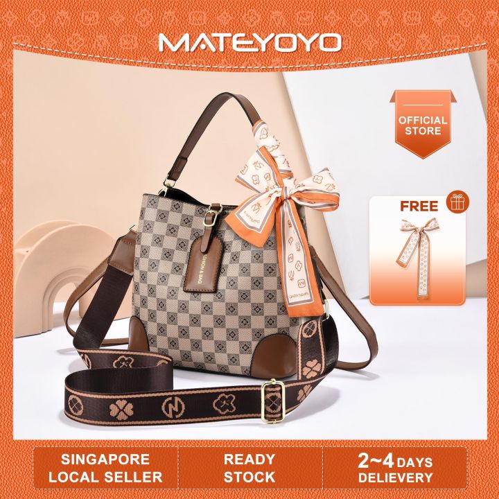 Magnetic Messenger Bag - Luxury Crossbody Bags - Bags
