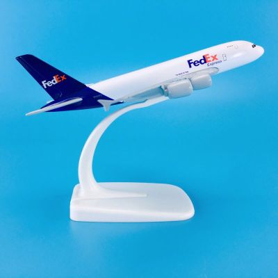 วัสดุสังกะสีผสมขายดี Baza 1:500 14ซม. งานฝีมือเครื่องบินจำลองเครื่องบิน A380 Fedex Express เครื่องบินจำลอง