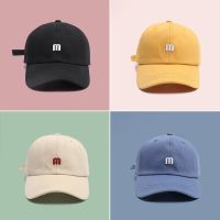 [ พร้อมส่ง ] หมวกแก๊ป Cap ปัก M