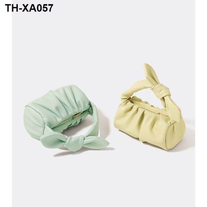 2023-niche-joker-fold-clouds-female-leisure-shoulder-chain-package-the-new-tide-summer-of-his-bag