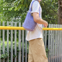 Sandy กระเป๋าแฮนด์เมด "ถักด้วยมือ มีใบเดียวนะคะ" กระเป๋าถักคล้องแขน สะพายใหล่ (สีม่วง-เหลือง) / Ball Button Crochet Bag (Purple-Yellow)