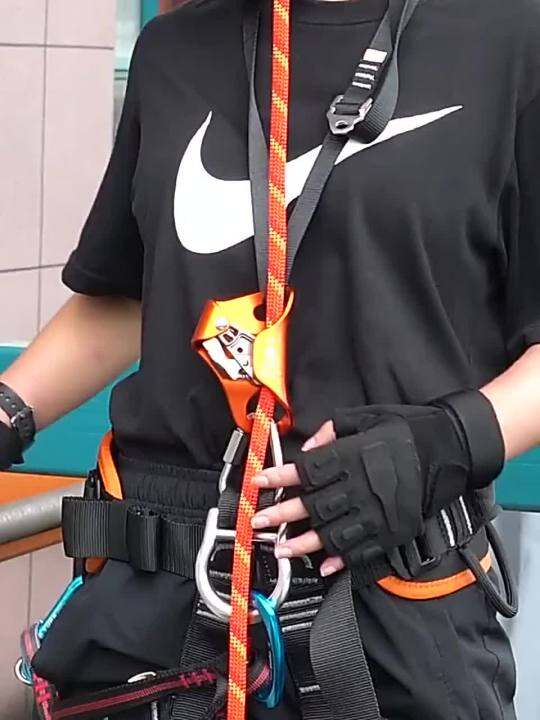 Outdoor Rock Climbing SRT Professional Hand Ascender Device Mountaineer
