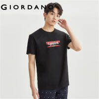 Giordano ผู้ชาย เสื้อยืดแขนสั้นคอกลมผ้าคอตตอนการพิม์ธีมฤดูร้อนที่น่าหลงใหล 13091003GHYJ