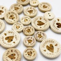 50pcs 15mm/20mm/25mm Heart Wood Buttons Sewing Scrapbooking Gift Handwork Home Clothing Decor Wooden Decorative handmade WB875 Haberdashery