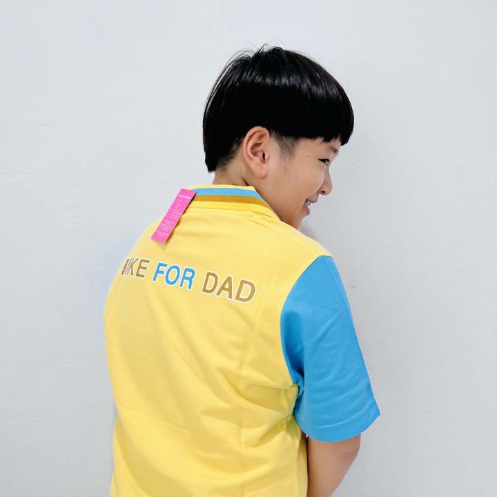 เสื้อโปโลสีเหลืองแขนฟ้า-สกรีนหน้า-ปั่นเพื่อพ่อ-และสกรีนหลัง-สำหรับเด็ก-น้ำหนักเริ่มต้นที่-35-50-กิโล-เป็นเสื้อทรงสลิมไม่มีกระเป๋า