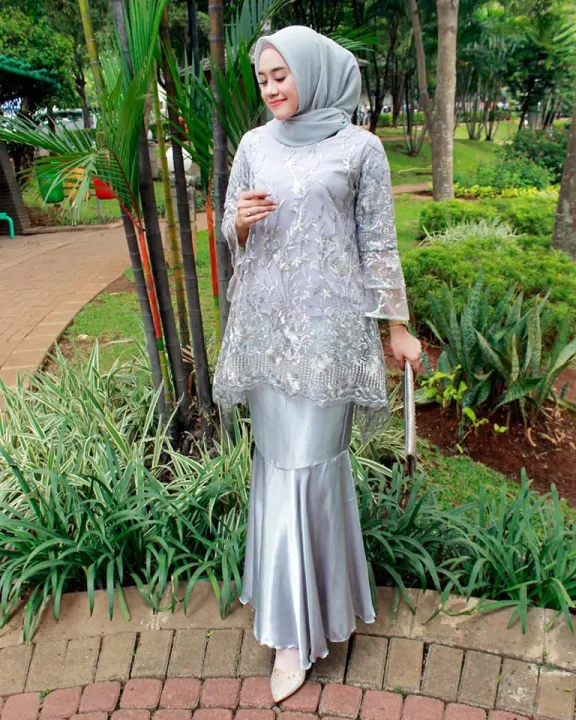 kebaya tile hijab