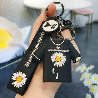 Daisy เสื้อผ้าเด็กชายหญิง Keychain Lady จี้พวงกุญแจใหม่สาวเกาหลีกระเป๋าลายการ์ตูนเครื่องประดับรถยนต์บุคลิกภาพความคิดสร้างสรรค์แฟชั่นอุปกรณ์เสริม