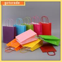 GOTORADE 6PCS มือจับแบบมือถือ ถุงกระดาษคราฟท์สี พร้อมที่จับ ลูกอมสีสันสดใส ถุงของขวัญเทศกาล มินิมินิ คุกกี้คุกกี้ ของขวัญทรงสี่เหลี่ยม ปาร์ตี้งานปาร์ตี้