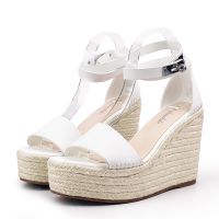 2023 Genuine Leather Women Platforms Sandals Luxury Metal Lock Sandals Brand Espadrilles Wedges Heels Party Ladies