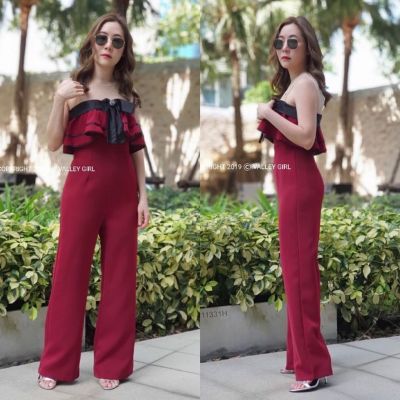 Jumpsuit จั๊มสูทขายาวปักดอกไม้เพชรตรงหน้าอก เย็บผ้าเงาเป็นโบว์ ระบายอกรอบตัว เนื้อผ้าซาร่า