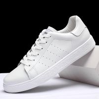 CODna68138 New AD Ready Stock Size 36-44 Breathable Kasut Lelaki Men Casual Sports Shoes White Shoes Leather Shoes Womens Casual Shoes Mens Wear-Resistant Couple Shoes Sneakers