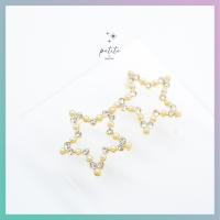 [petite by PRAKYRE] Star with Pearl Earring - ต่างหูติดหูรูปดาวตกแต่งด้วยเพชรรอบ แบบเกาหลีมินิมอล ใส่ได้บ่อย