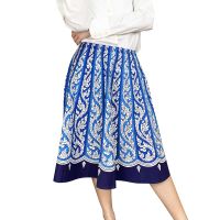 โขมพัสตร์ กระโปรงลายไทย เข้าชุดกับเสื้อพอนโช Khomapastr Thai pattern skirt match Poncho