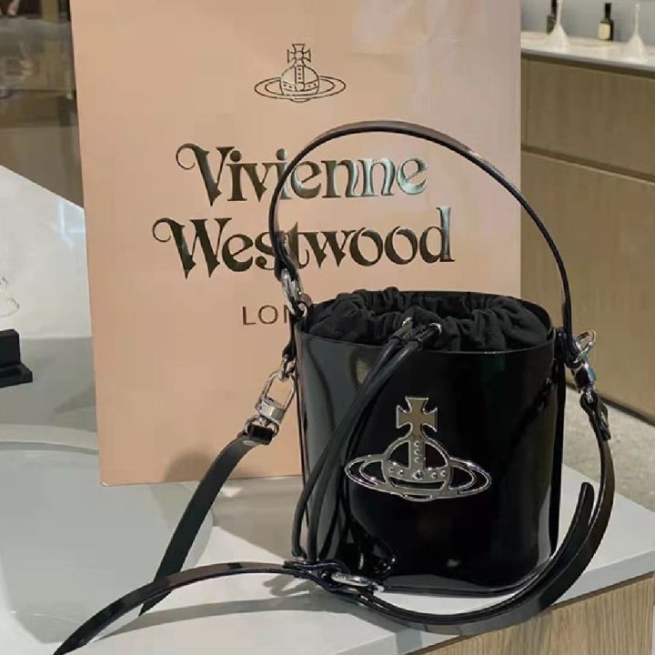 vivienne-westwood-กระเป๋าหนัง-สะพายข้าง-ทรงบักเก็ต