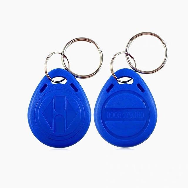 50pcs-lot-em4305-t5577-125khz-copy-rewritable-writable-rewrite-keyfobs-rfid-tag-key-ring-card-proximity-token-badge-duplicate