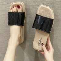 Slippers Womens Summer 2022 New Style Outing Soft Anti-Slip Home Bath Bathroom Waterproof Sandals Women