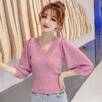 COD DSFDGDFFGHH T-shirts Womens Spring/Summer Bubble Sleeve V-neck Thin Knitted Crop Top Korean Large Size Solid Color Tee